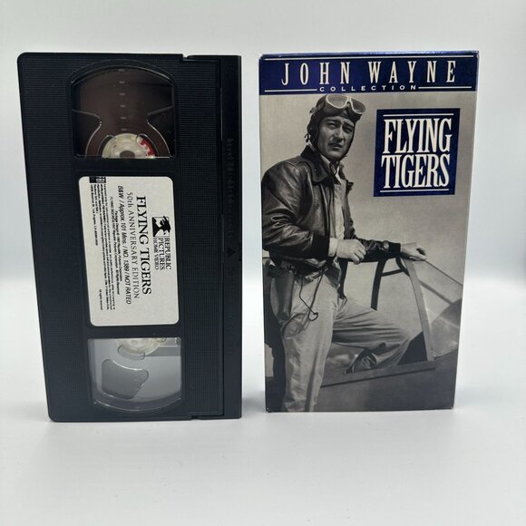 John Wayne Flying Tigers VHS 1942 Classic Film Dramatic War Action Adventure - Picture 3 of 3